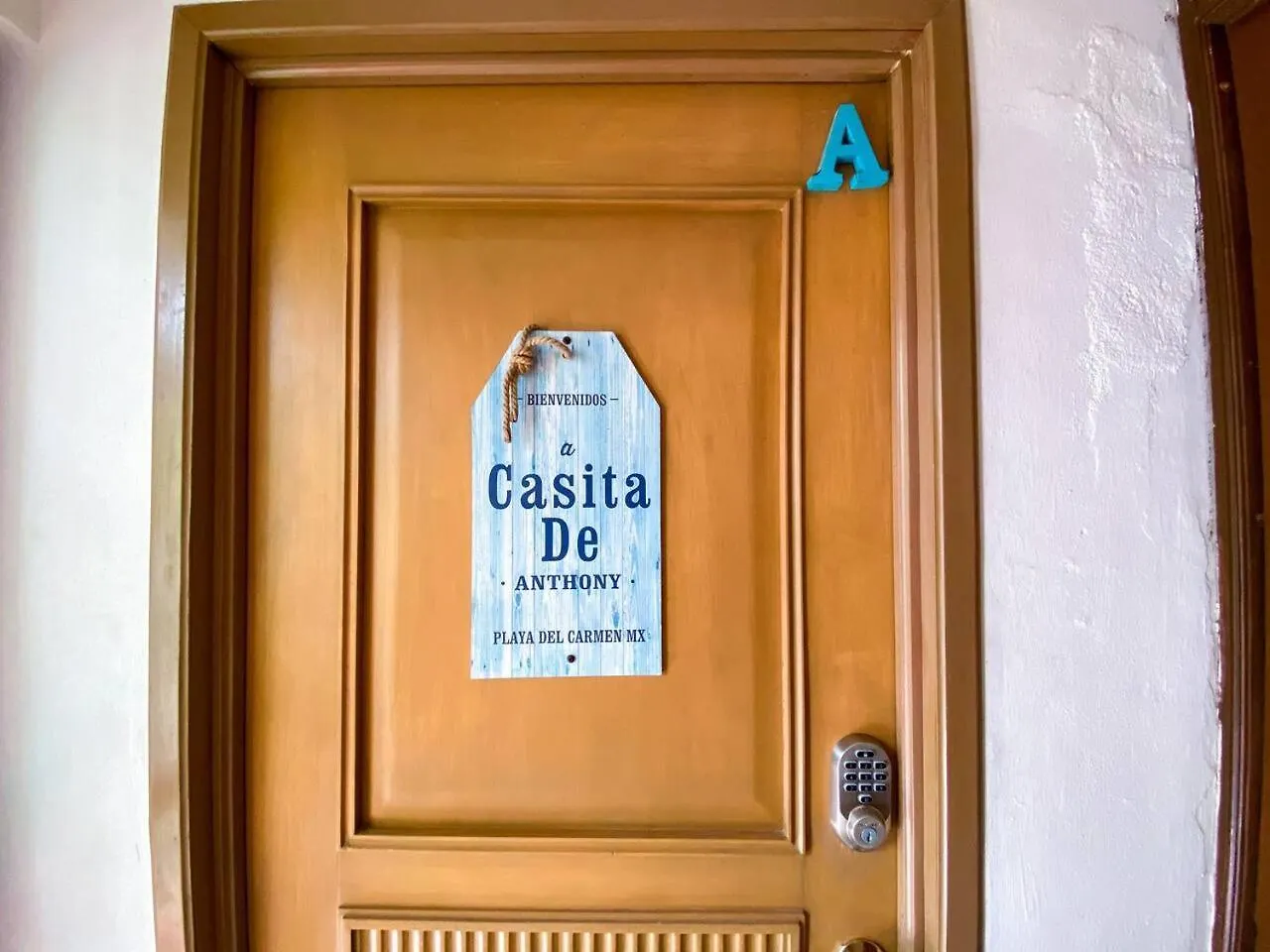 Colorful Hacienda Style 2Br With Pool Steps To Beach Playa del Carmen